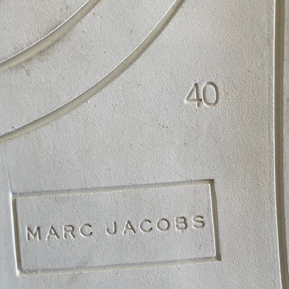🎉Flash Sale! Almost New! Marc Jacobs Sneakers🎉 - Picture 6 of 8